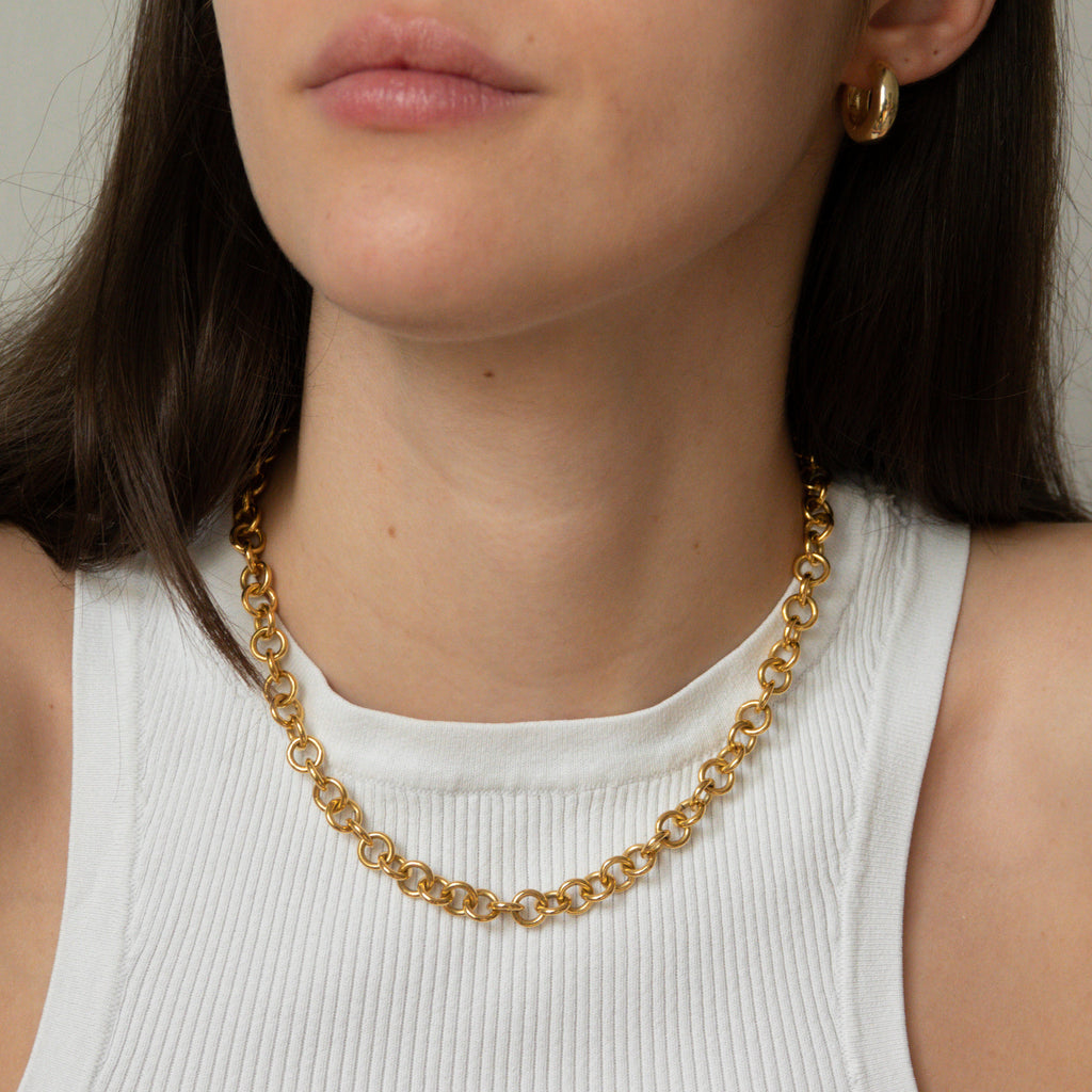 chunky gold chain with round links - a statement necklace from LLR Studios, a sustainable fine jewelry brand from Hamburg, Germany