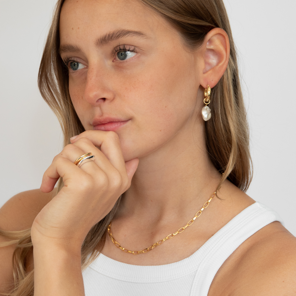 These freshwater pearl earrings are classic and yet modern. A must-have for any jewelry box.
