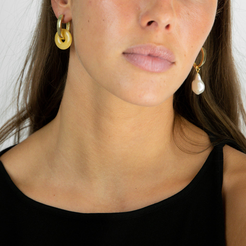 Calcite Anhänger für Ohrringe mit ovalen Kreolen und Baroque Perlenanhänger