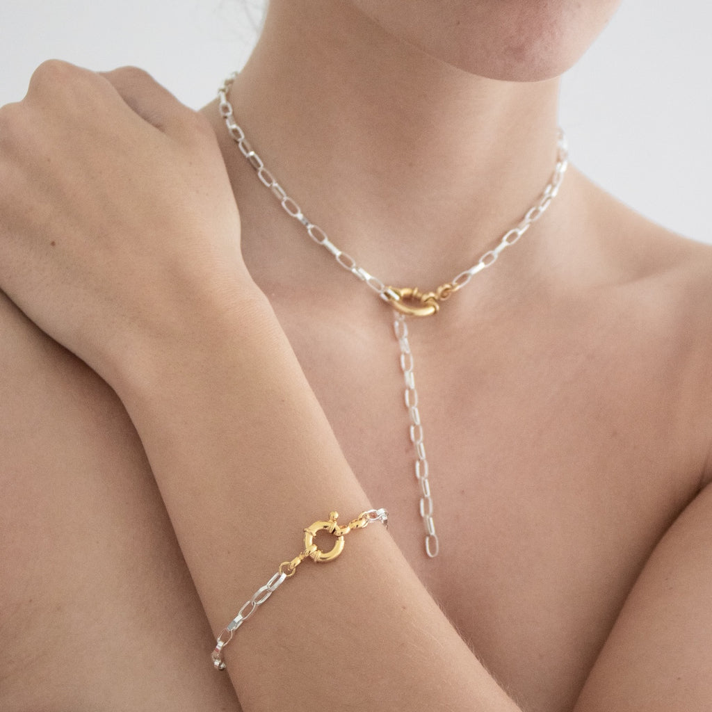 silver bracelet with gold closure | silver y-necklace with gold closure | gold and silver jewelry combined | gold und silber schmuck zusammen